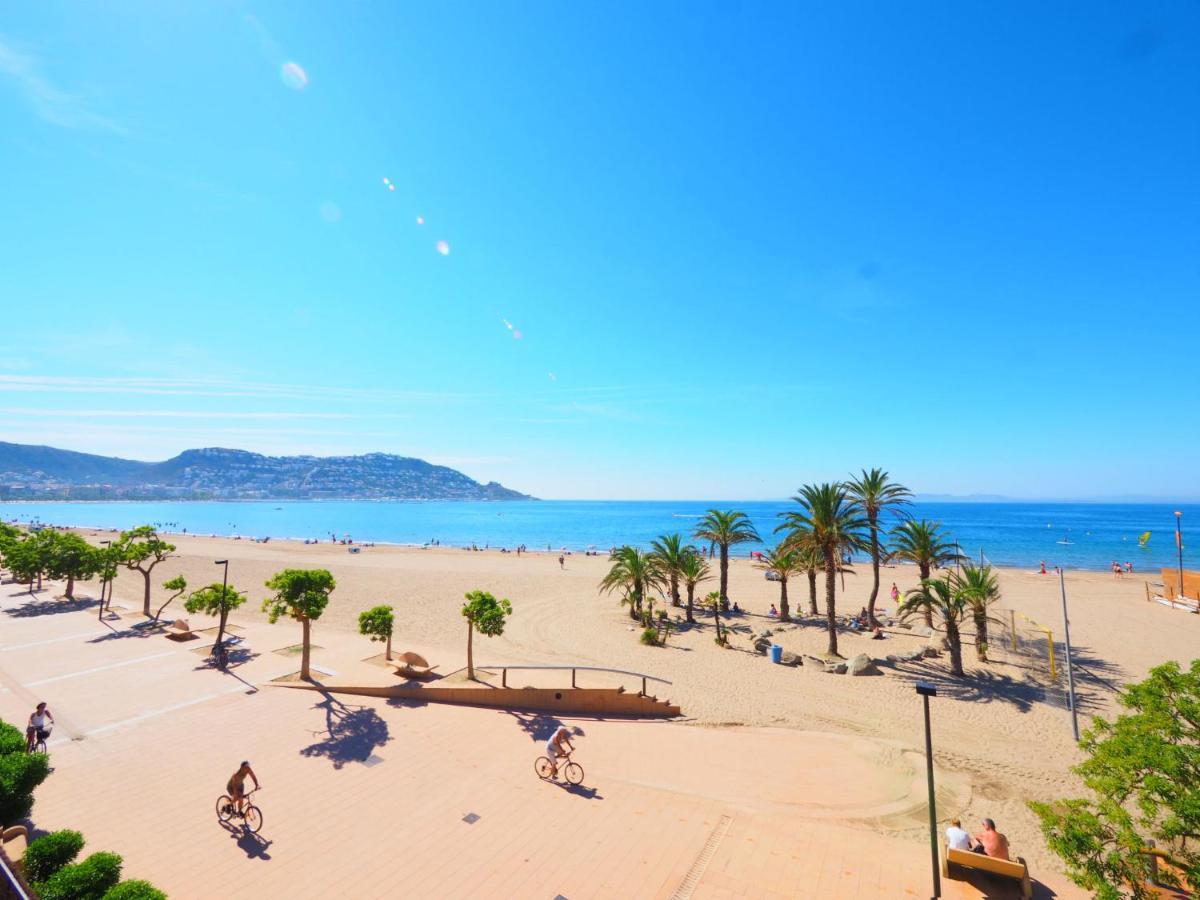 Apartment Platja De Roses-7 By Interhome Bagian luar foto